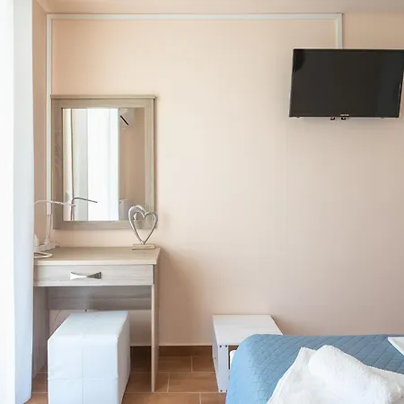 Rigas Apartment In Ilioupoli Athens Exterior photo